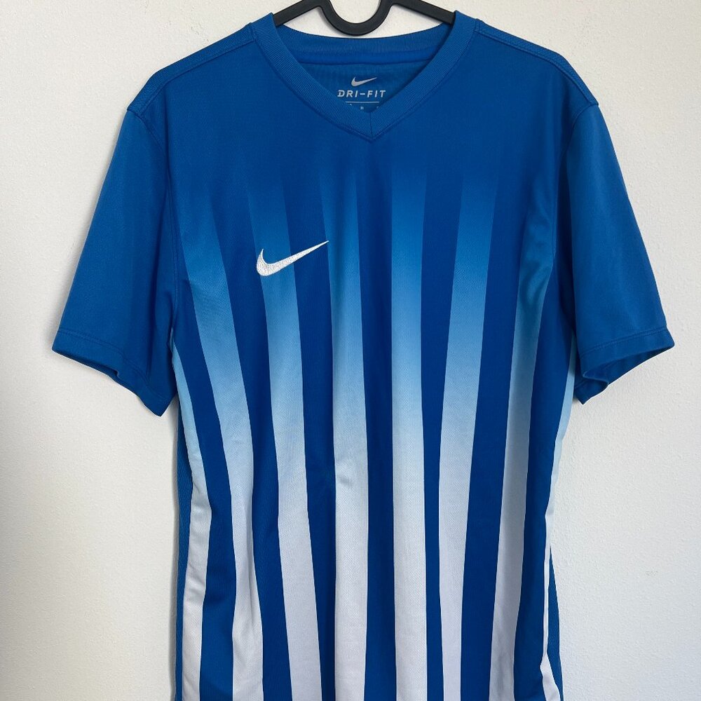 Nike Soccer Jerseys Men Blue Size M Medium